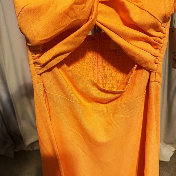 NWT ORANGE SORBET COLOR STRAPLESS DRESS WITH CUTOUT - Picture 4 of 4